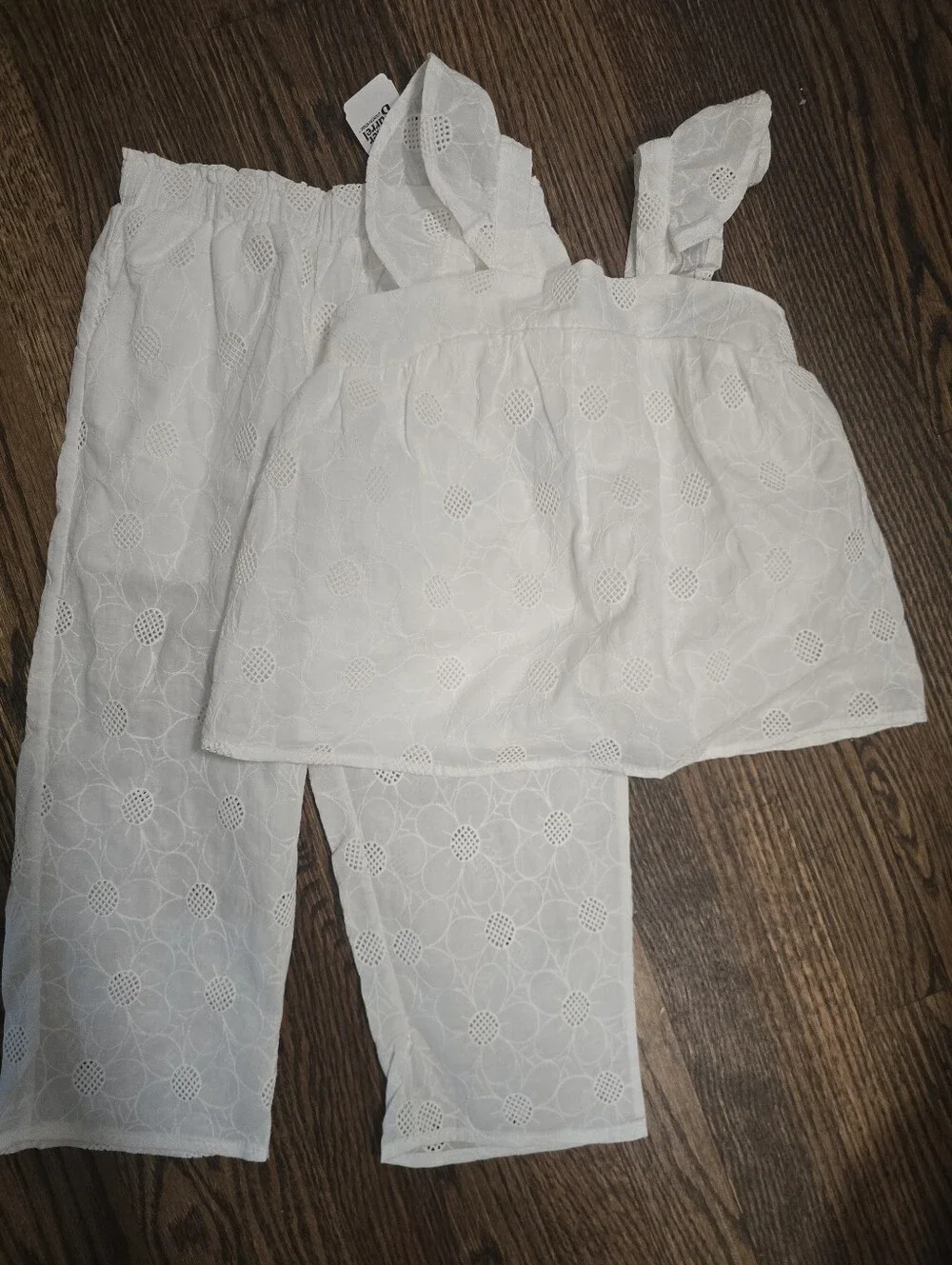 Girls 5t White Eyelet Embroirdered Two-Piece Set